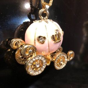 😍 Pink Sleeping Beauty’s Coach Necklace.